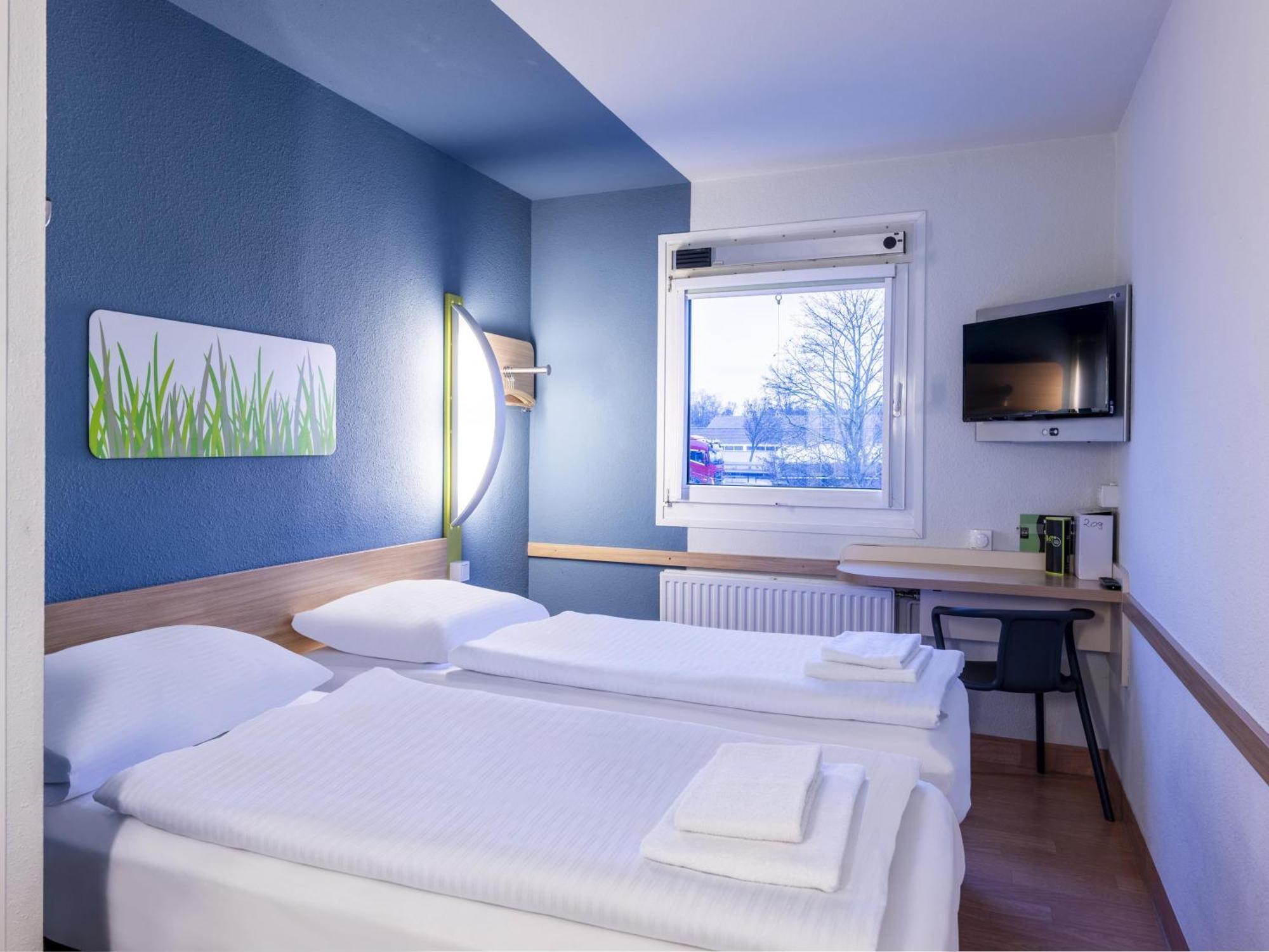 B&B Hotel Mannheim-Friedrichsfeld Exterior photo